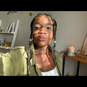 Meet your Posher, Isabelle